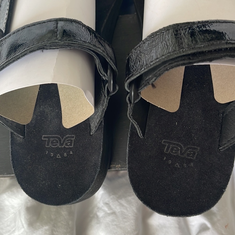 Teva Sandals Very Soft And Confortable - image 6